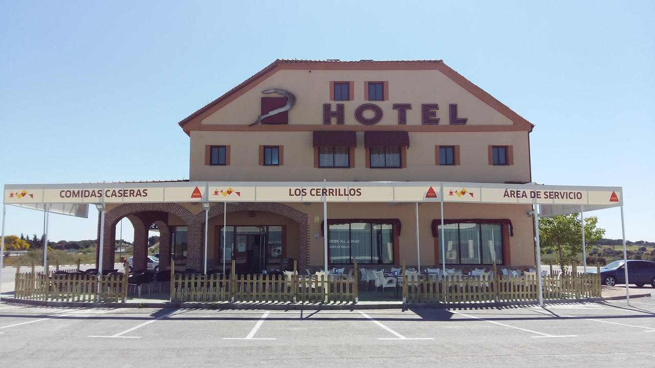 Area De Servicio Los Cerrillos Peraleda de la Mata 외부 사진